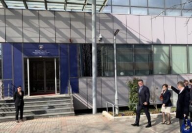BE: Prishtina dhe Beogradi të zbatojnë marrëveshjen! BE: Prishtina dhe Beogradi të zbatojnë marrëveshjen!